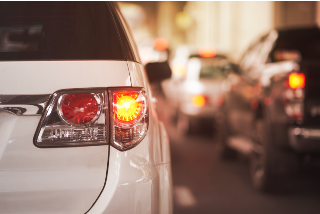 oświetlenie
oświetlenie samochodowe
reflektory 
światła samochodowe
motoryzacja
bezpieczeństwo 
Endego